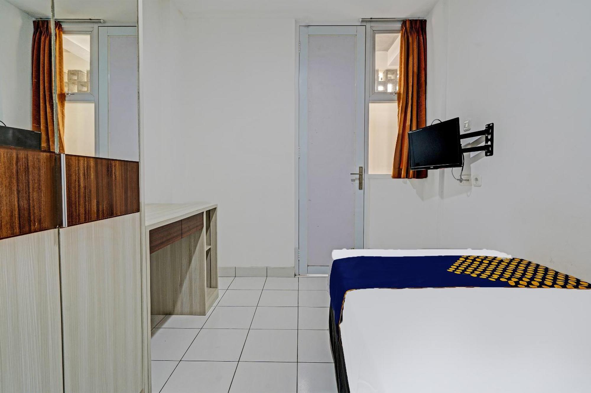 สปอต ออน 2190 อลามันดา 7ชาเรียะฮ์ Hotel บันดุง ภายนอก รูปภาพ