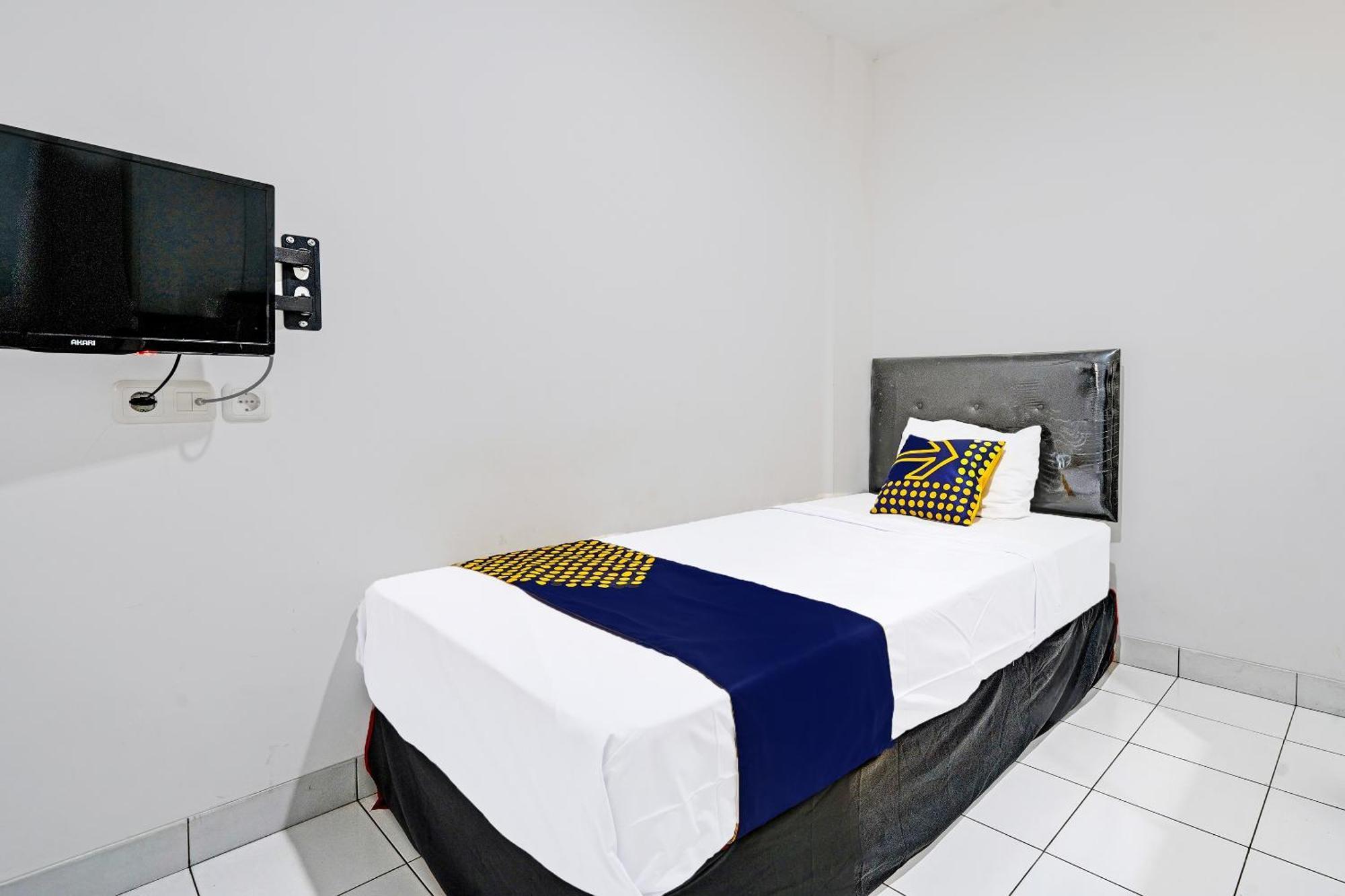 สปอต ออน 2190 อลามันดา 7ชาเรียะฮ์ Hotel บันดุง ภายนอก รูปภาพ