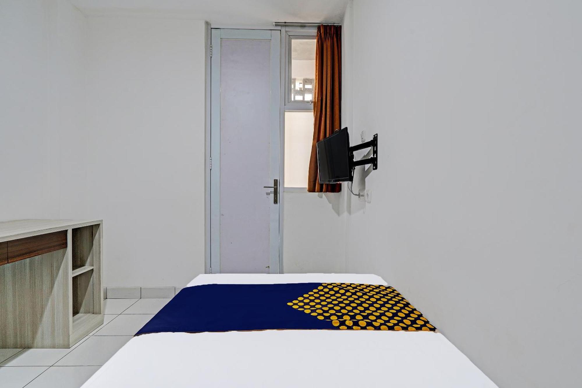 สปอต ออน 2190 อลามันดา 7ชาเรียะฮ์ Hotel บันดุง ภายนอก รูปภาพ